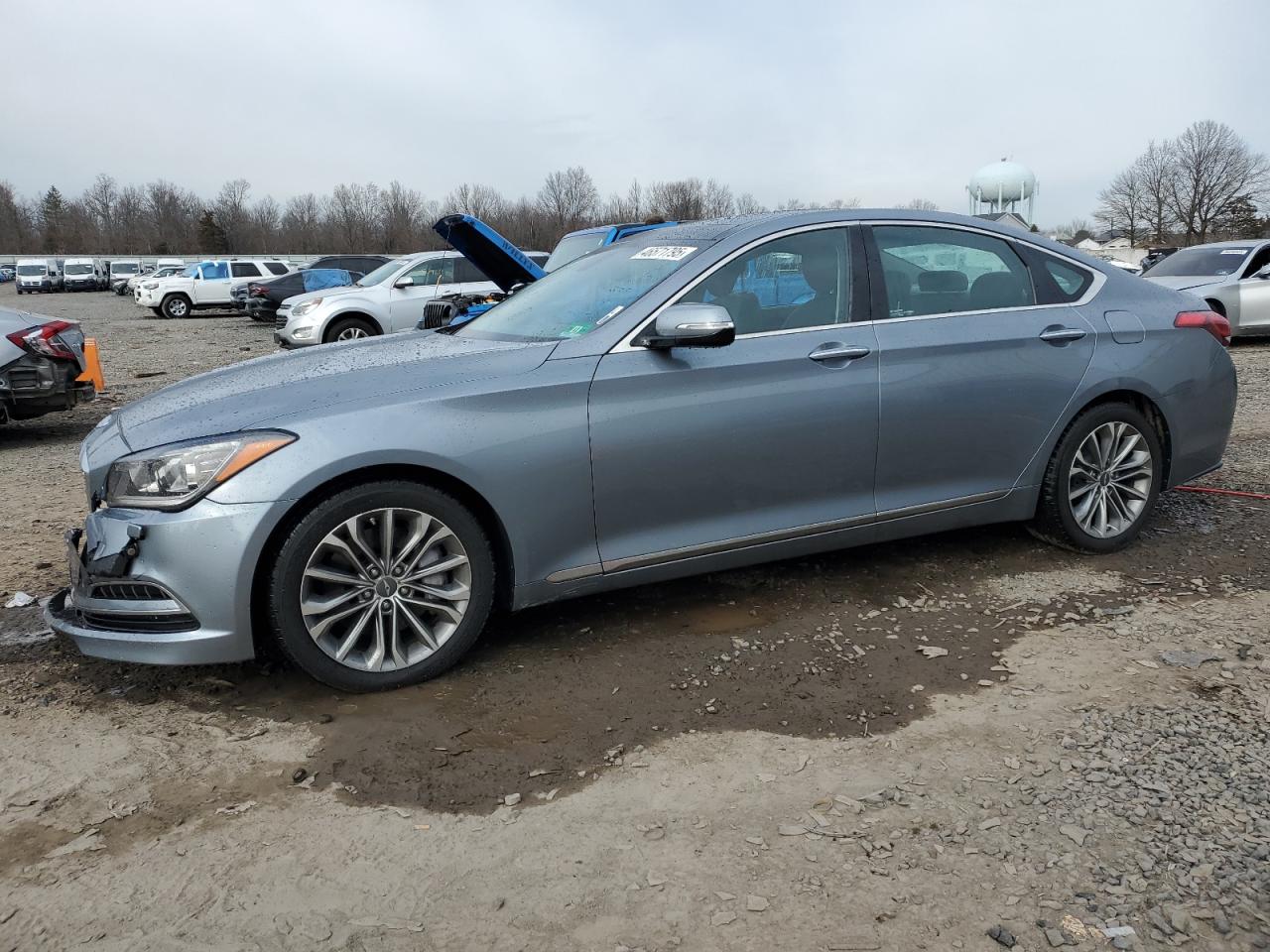 HYUNDAI GENESIS 3. 2015