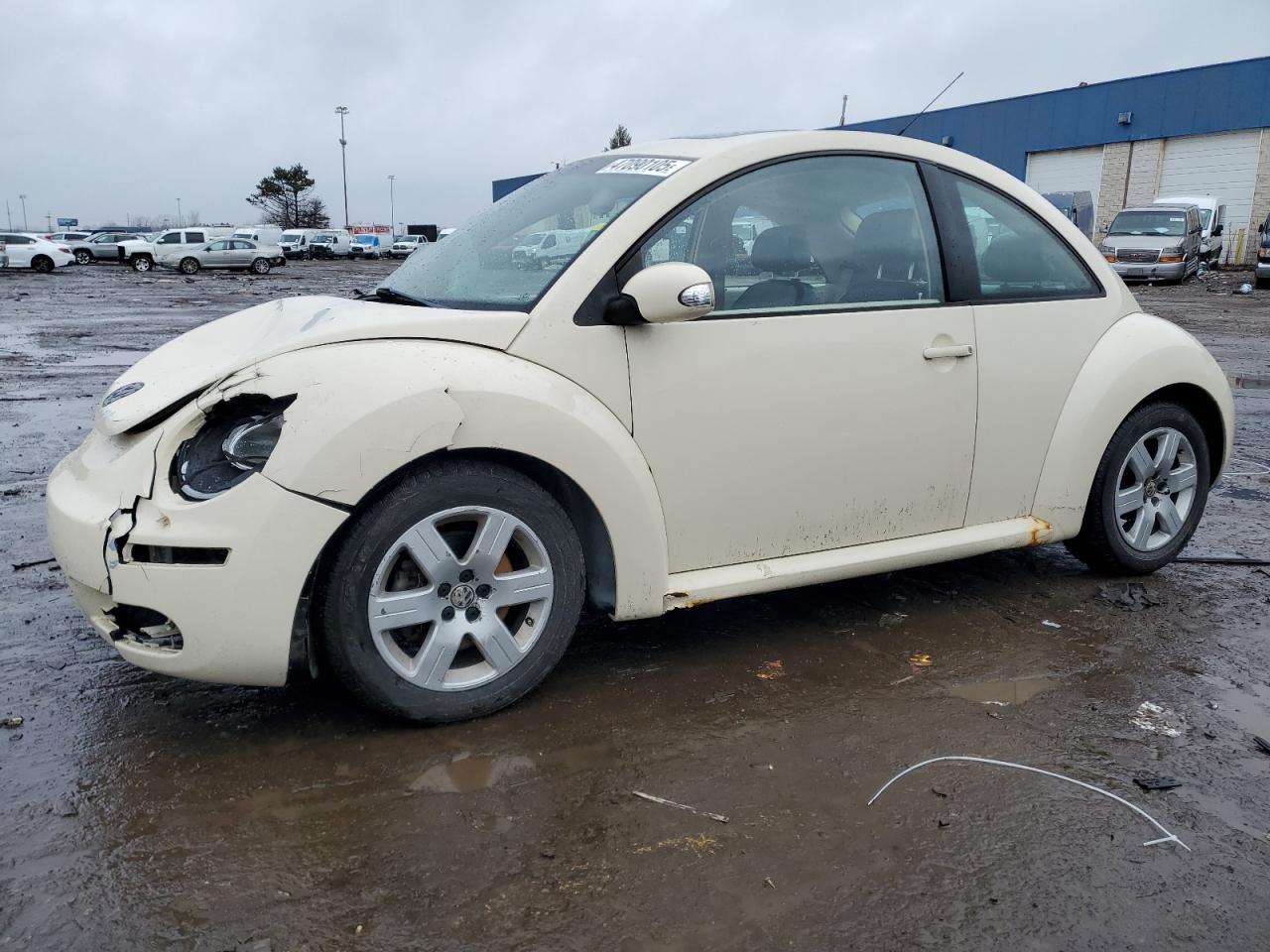 VOLKSWAGEN NEW BEETLE 2006