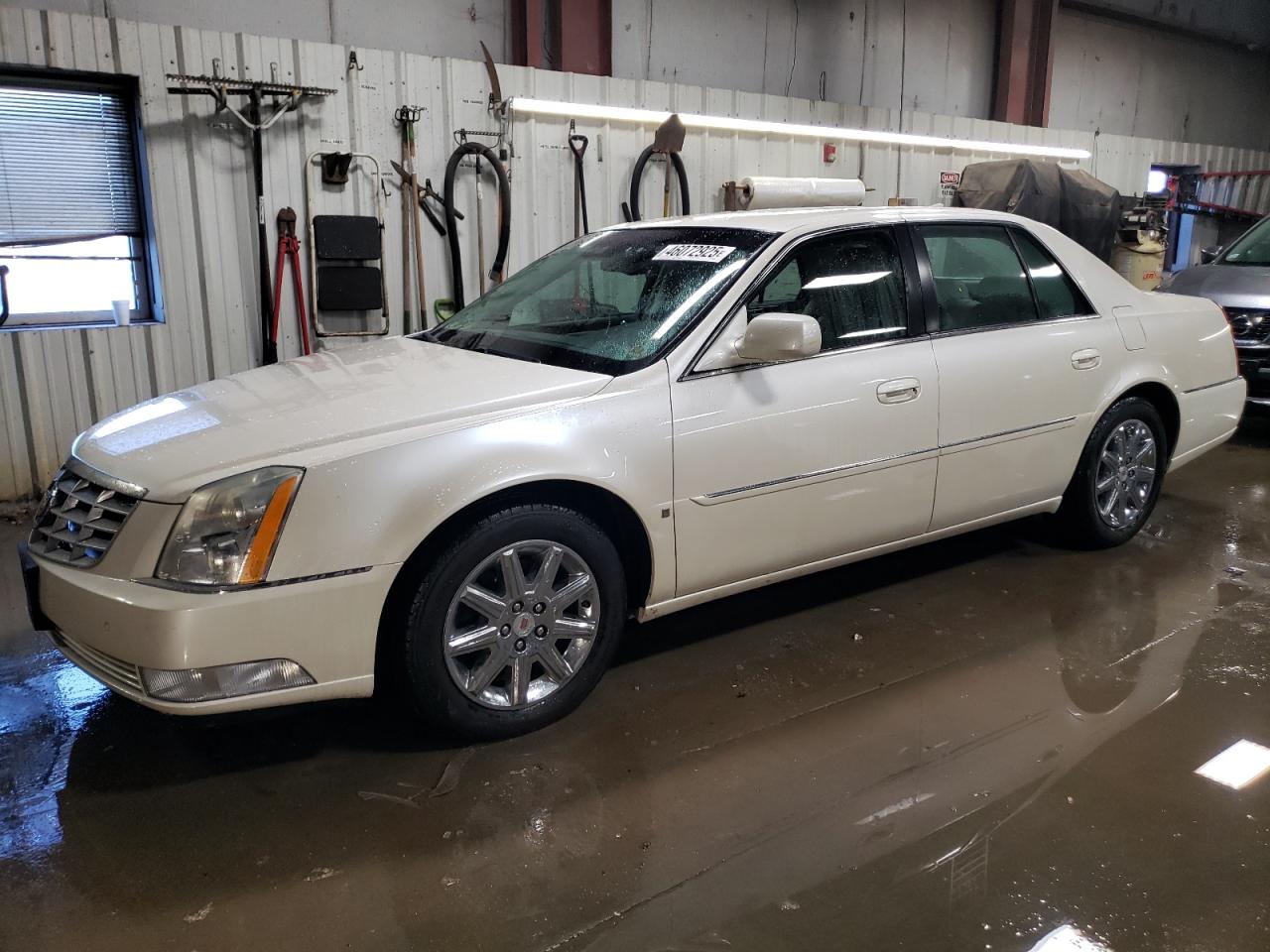 CADILLAC DTS 2009
