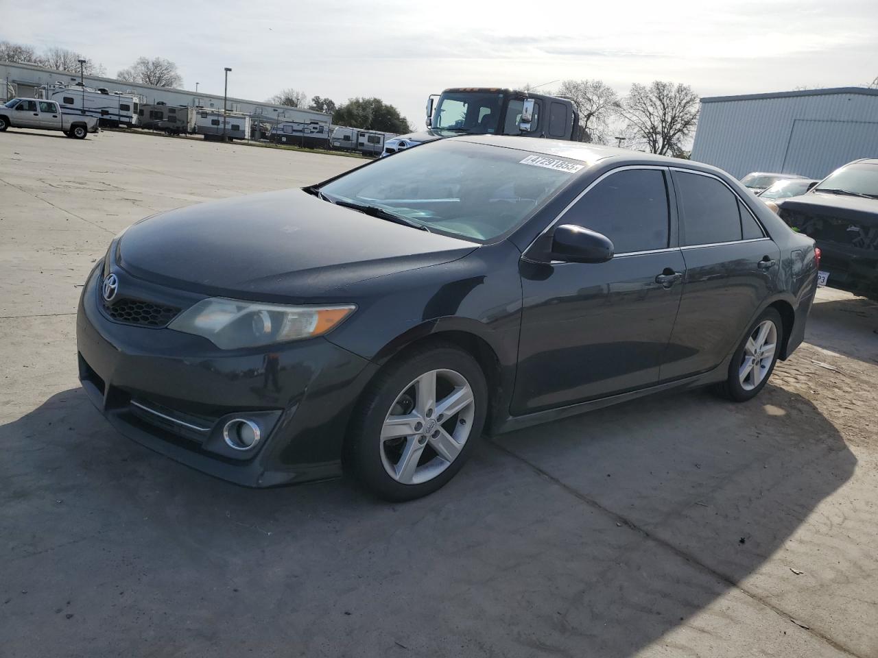TOYOTA CAMRY BASE 2012