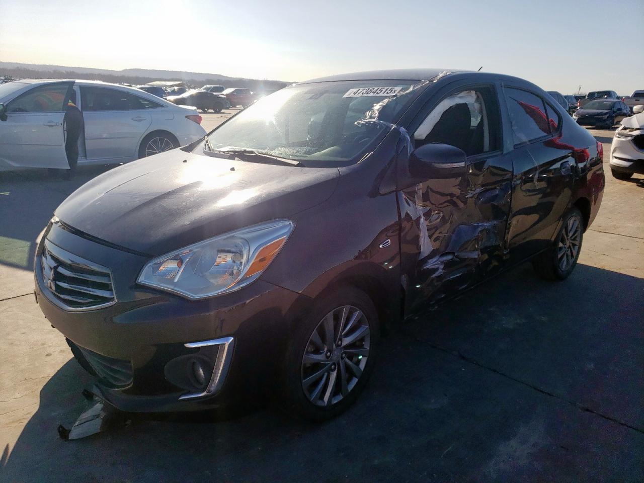 MITSUBISHI MIRAGE G4 2017
