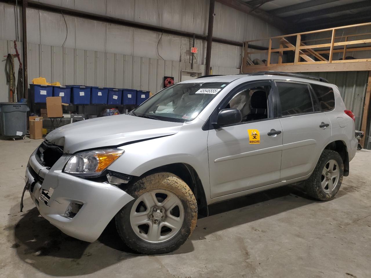 TOYOTA RAV4 2010