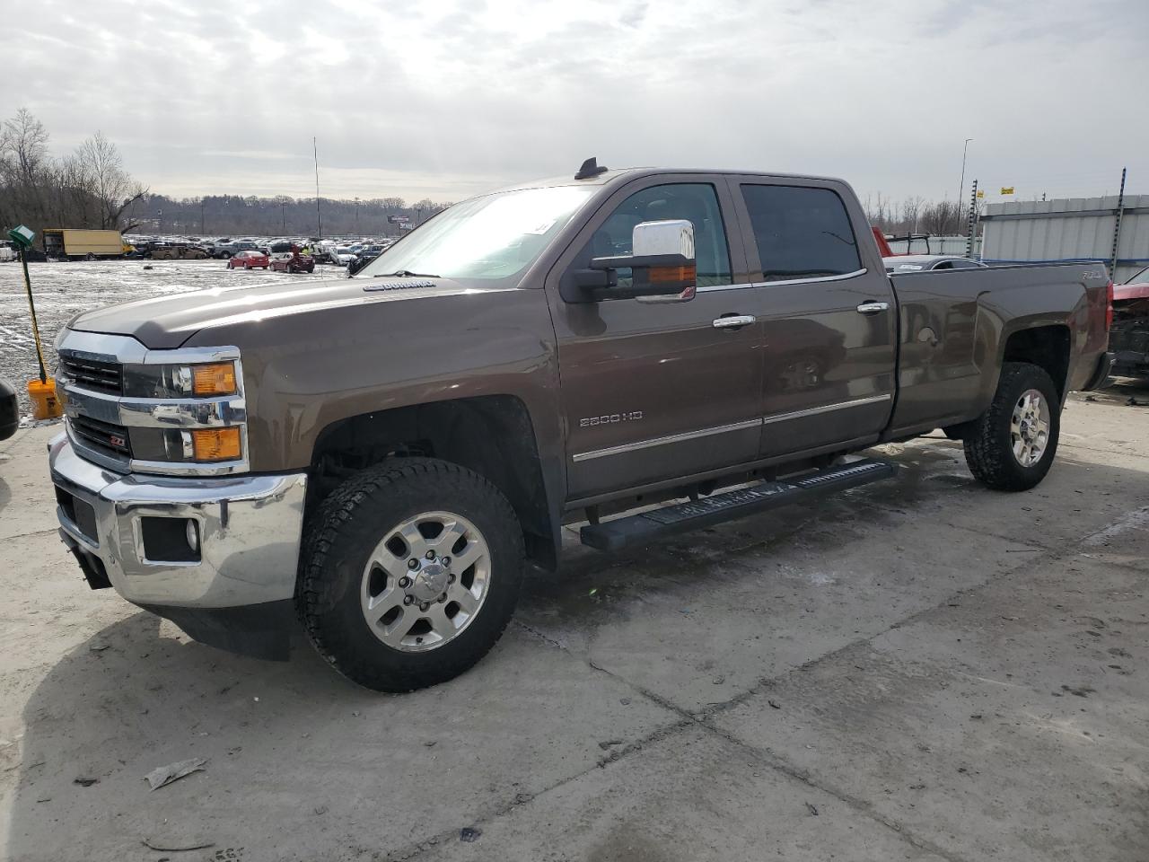 CHEVROLET SILVERADO 2015