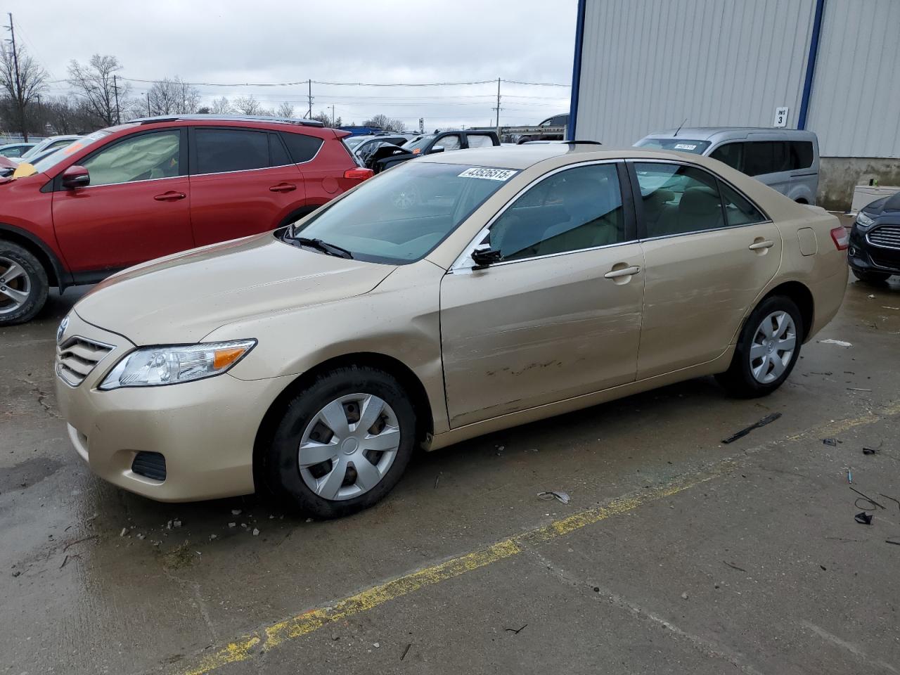 TOYOTA CAMRY BASE 2011