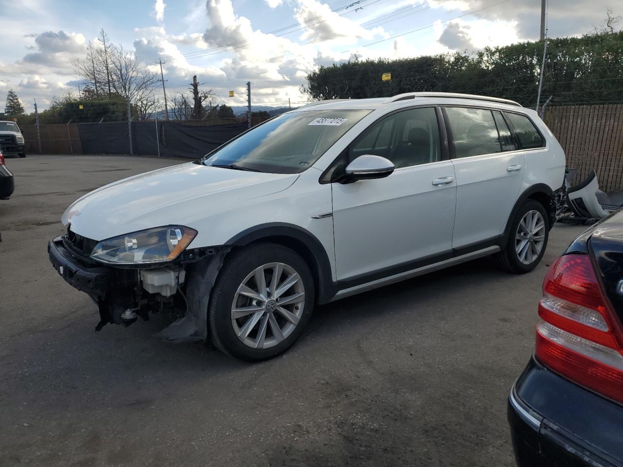 VOLKSWAGEN GOLF ALLTR 2017