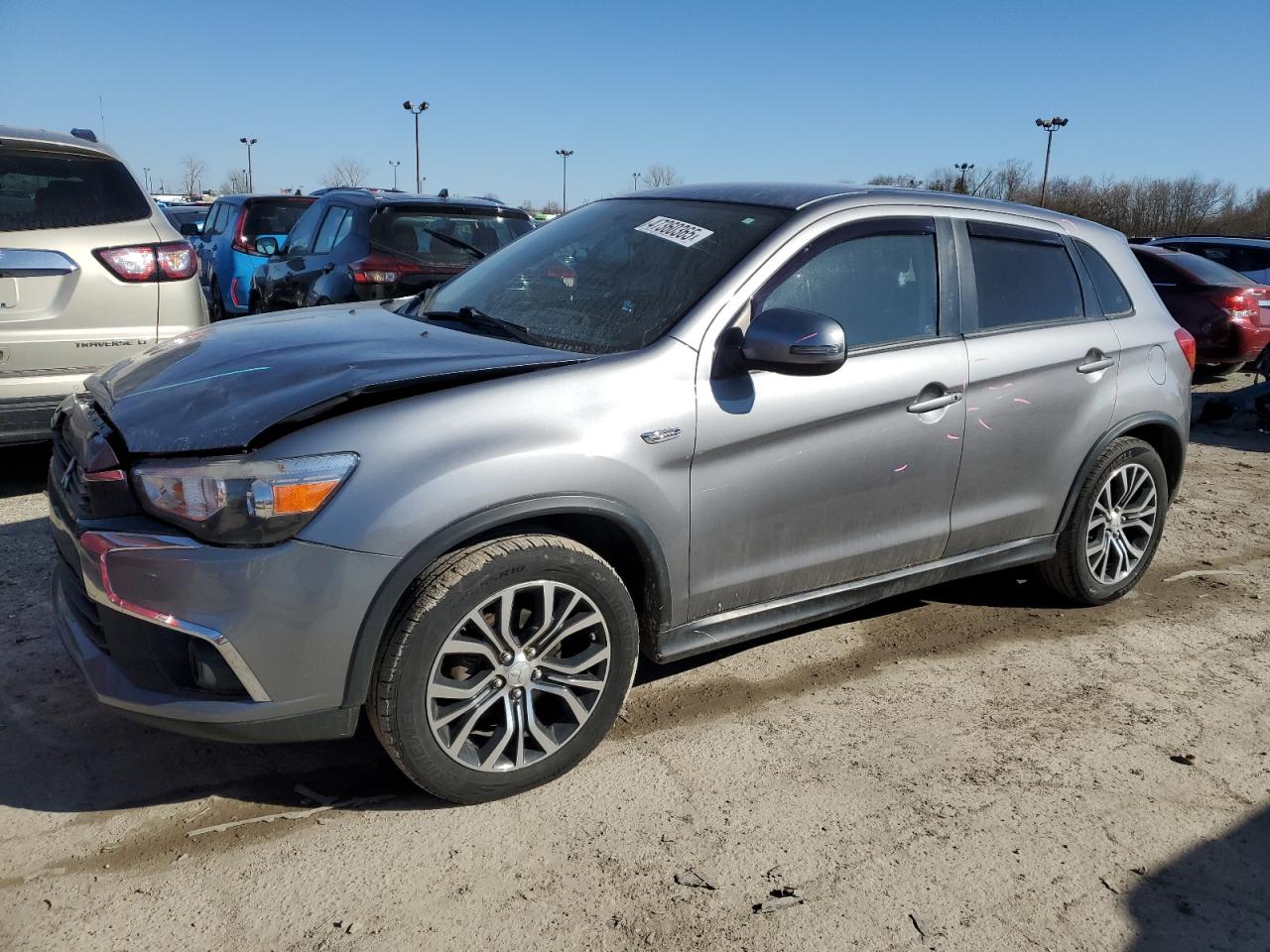 MITSUBISHI OUTLANDER 2016