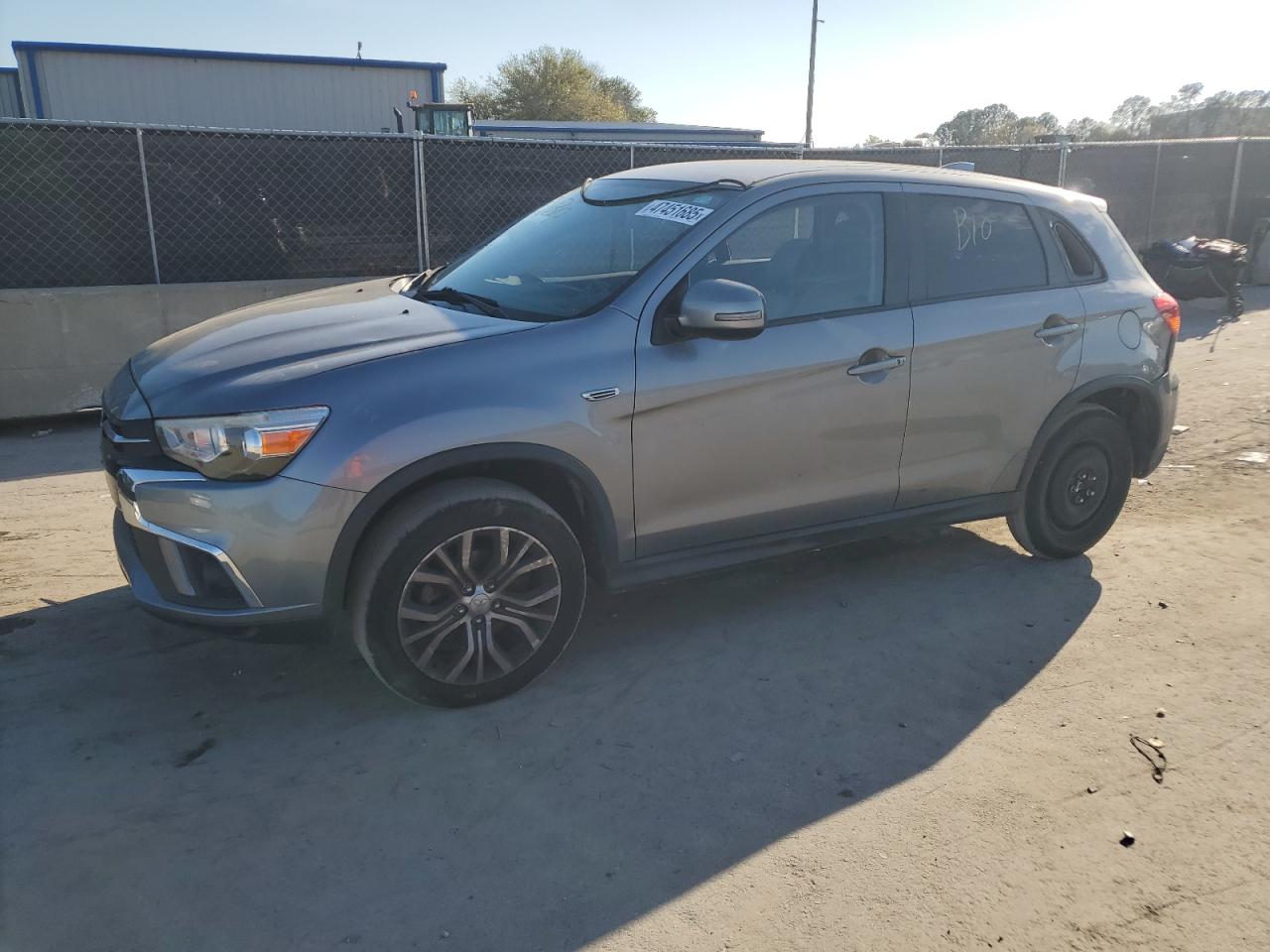 MITSUBISHI OUTLANDER 2018