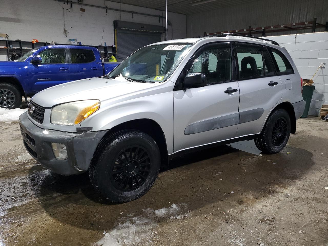 TOYOTA RAV4 2001