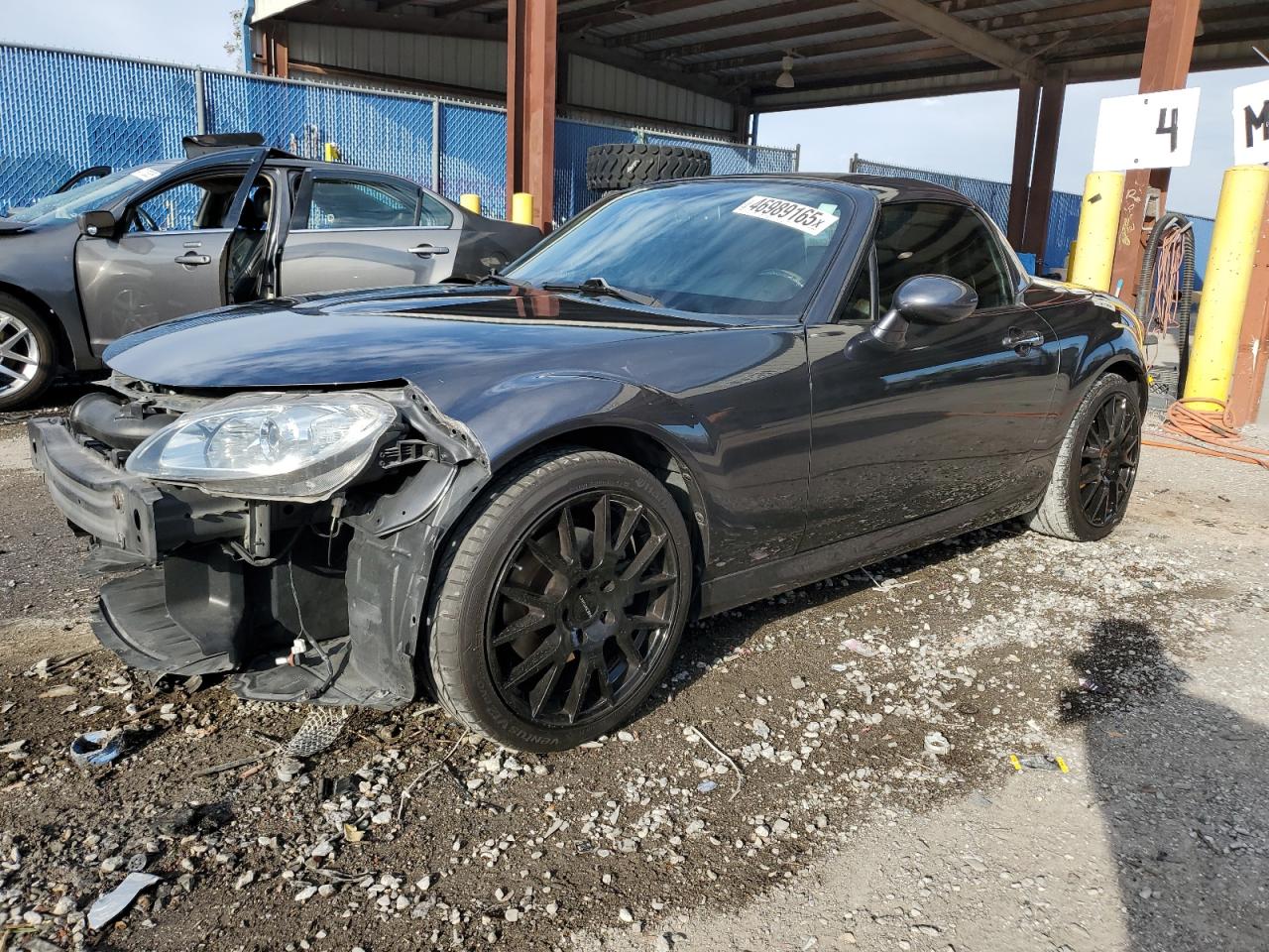 MAZDA MX-5 MIATA 2015