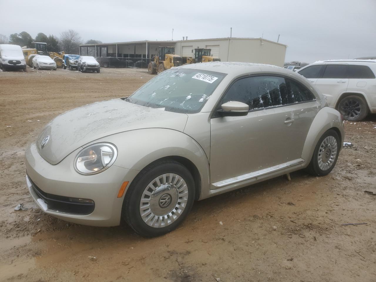 VOLKSWAGEN BEETLE SE 2016