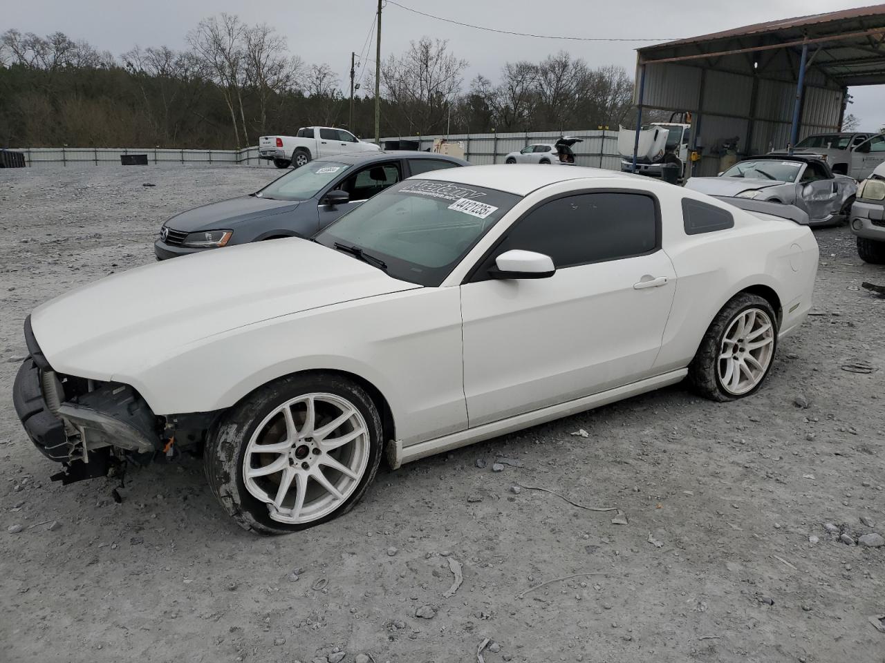 FORD MUSTANG 2013