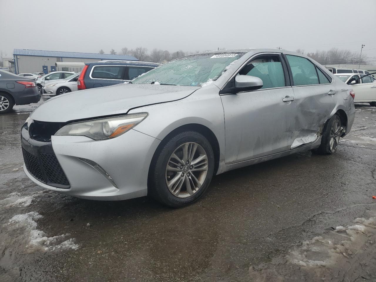 TOYOTA CAMRY LE 2015
