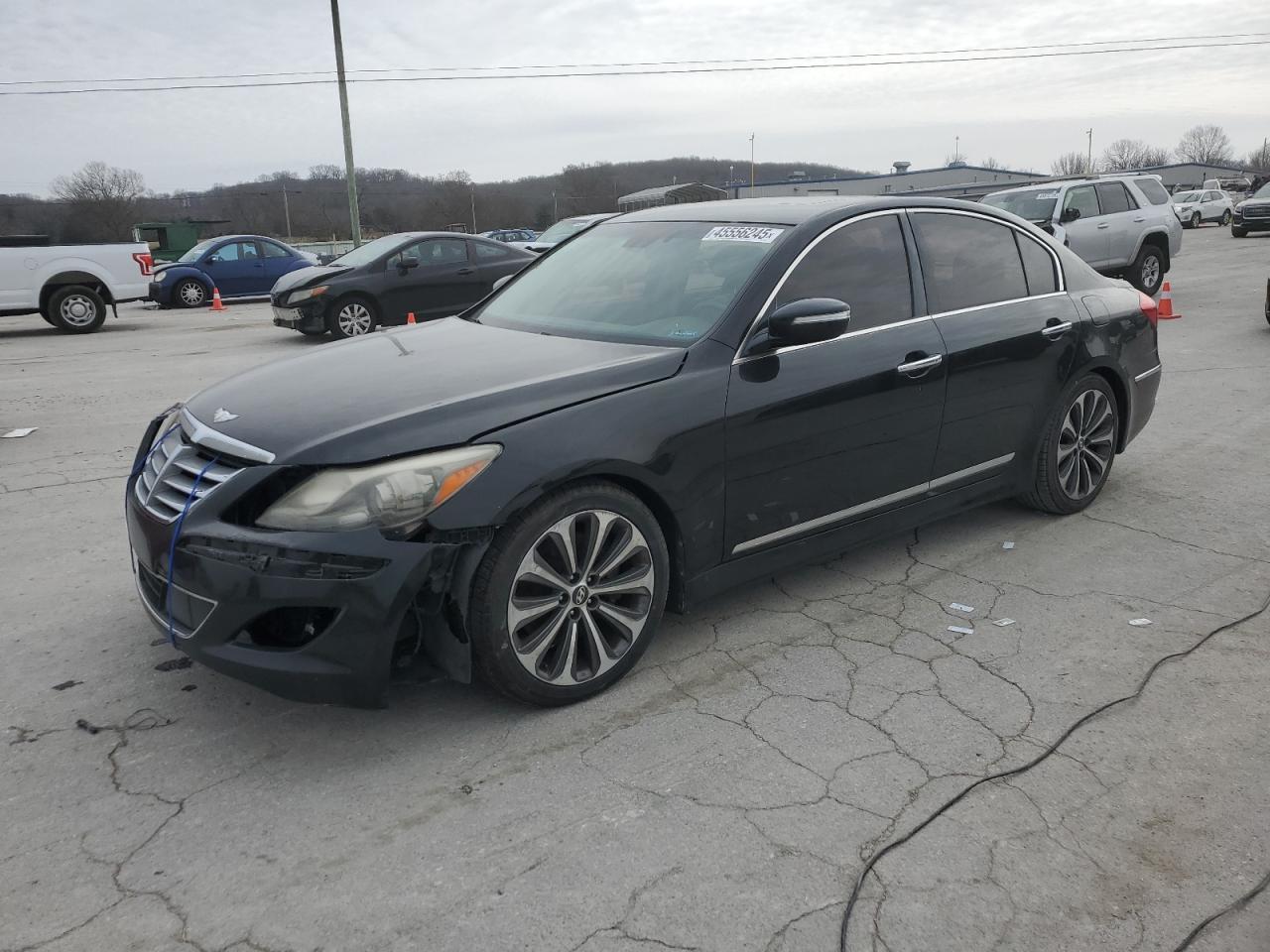 HYUNDAI GENESIS 5. 2013