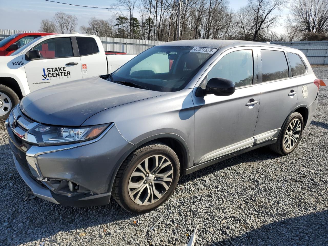 MITSUBISHI OUTLANDER 2017