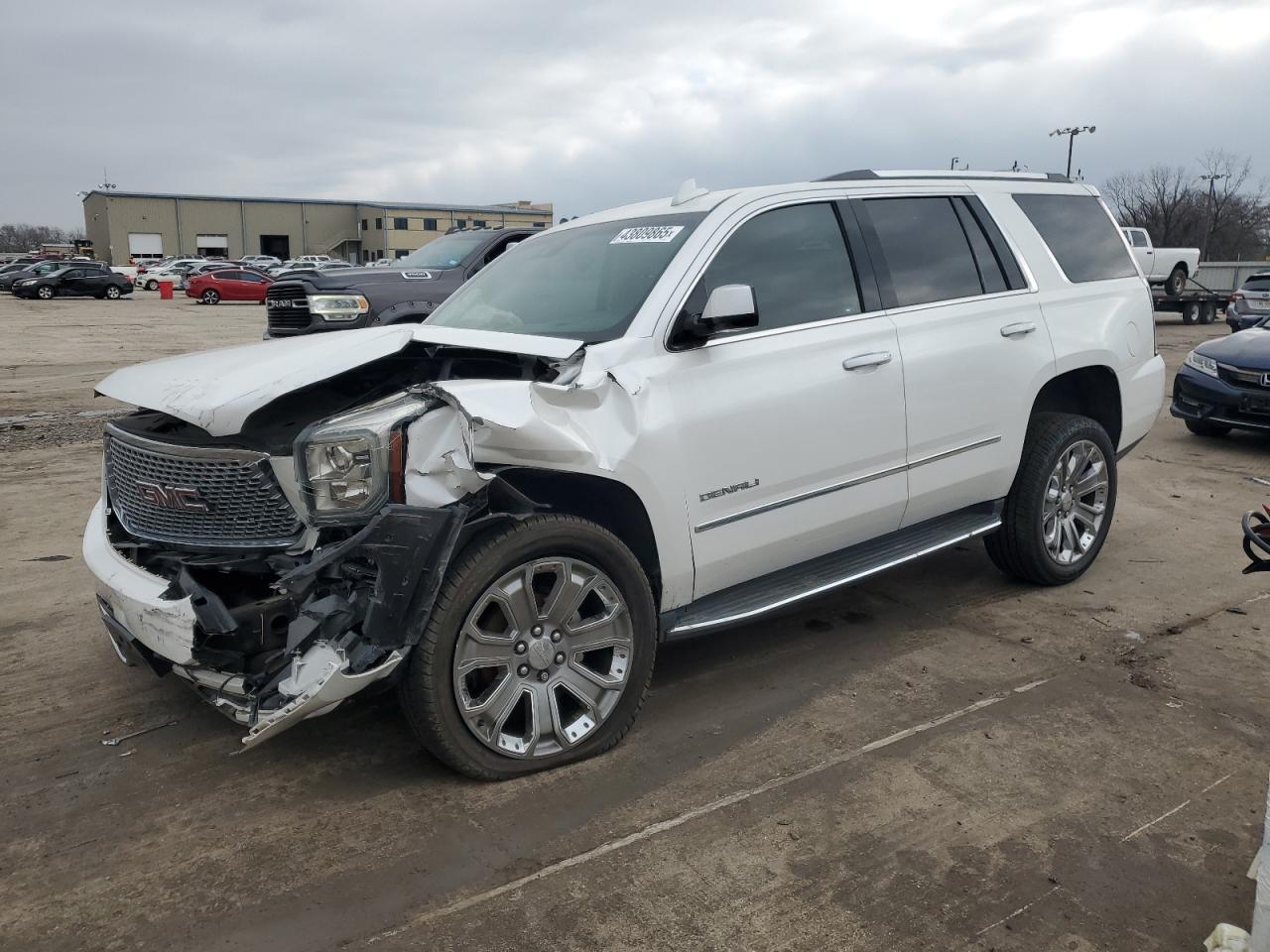 GMC YUKON DENA 2016