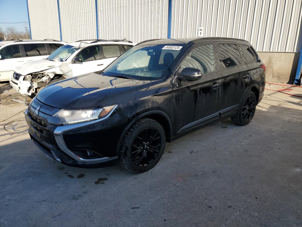 MITSUBISHI OUTLANDER 2019