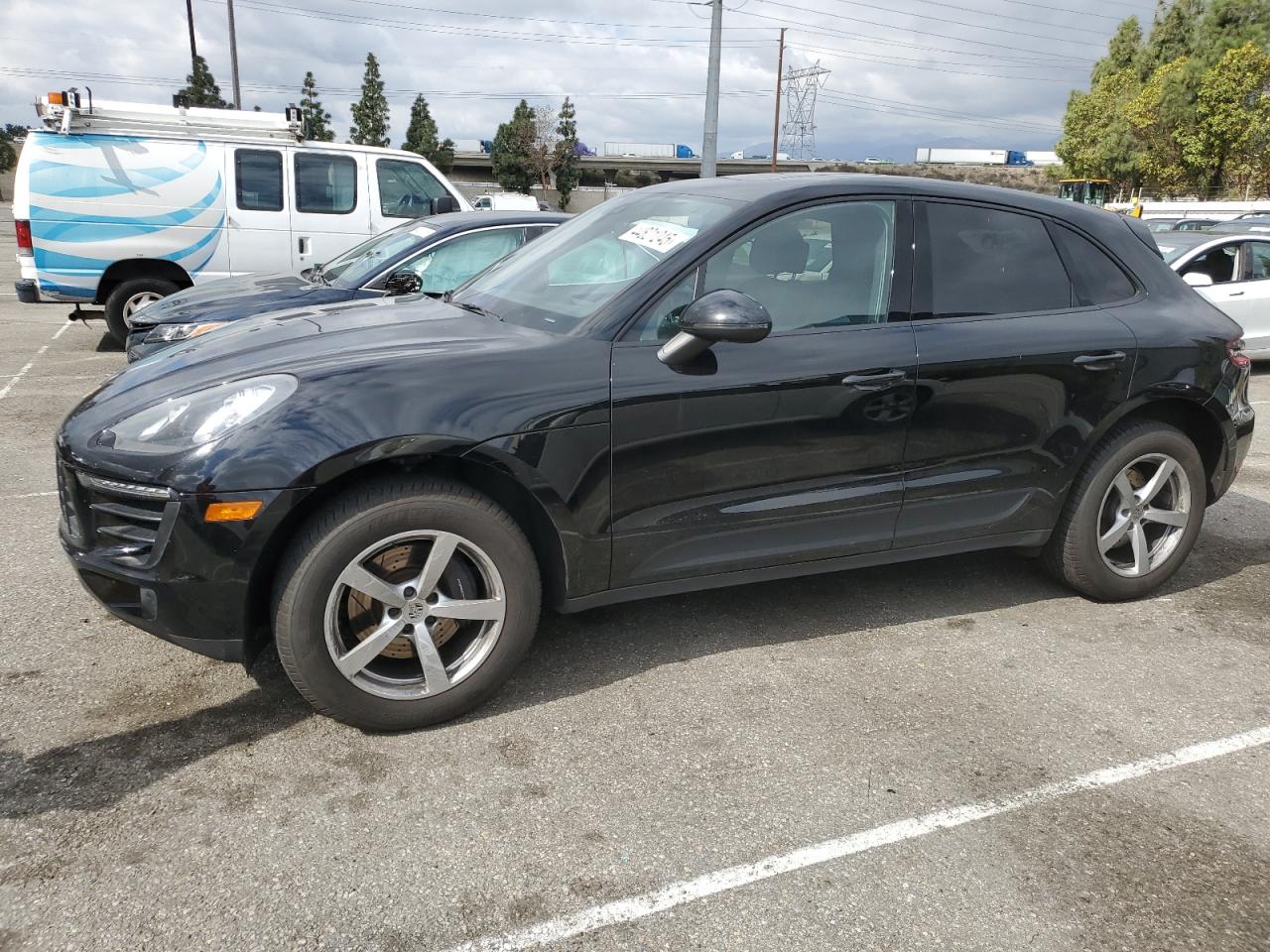 PORSCHE MACAN 2017
