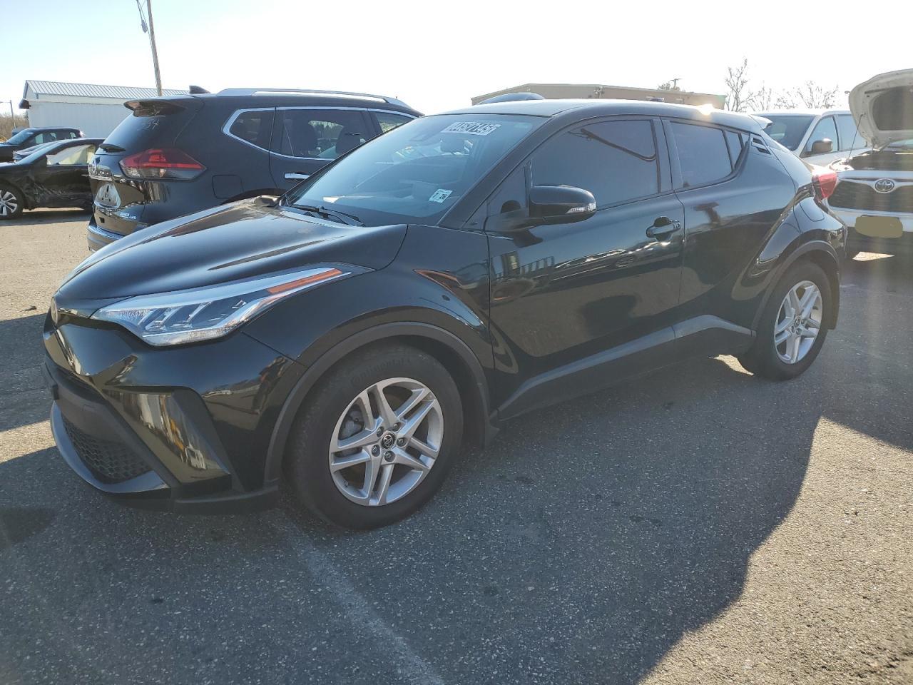 TOYOTA C-HR XLE 2021
