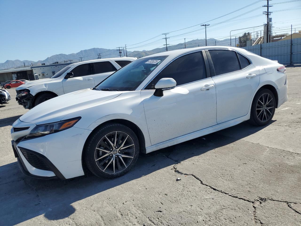 TOYOTA CAMRY SE N 2023