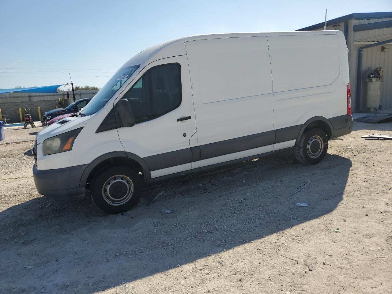 FORD TRANSIT T- 2016