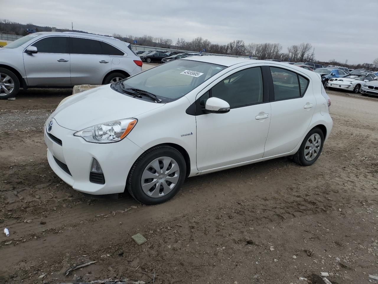 TOYOTA PRIUS C 2012