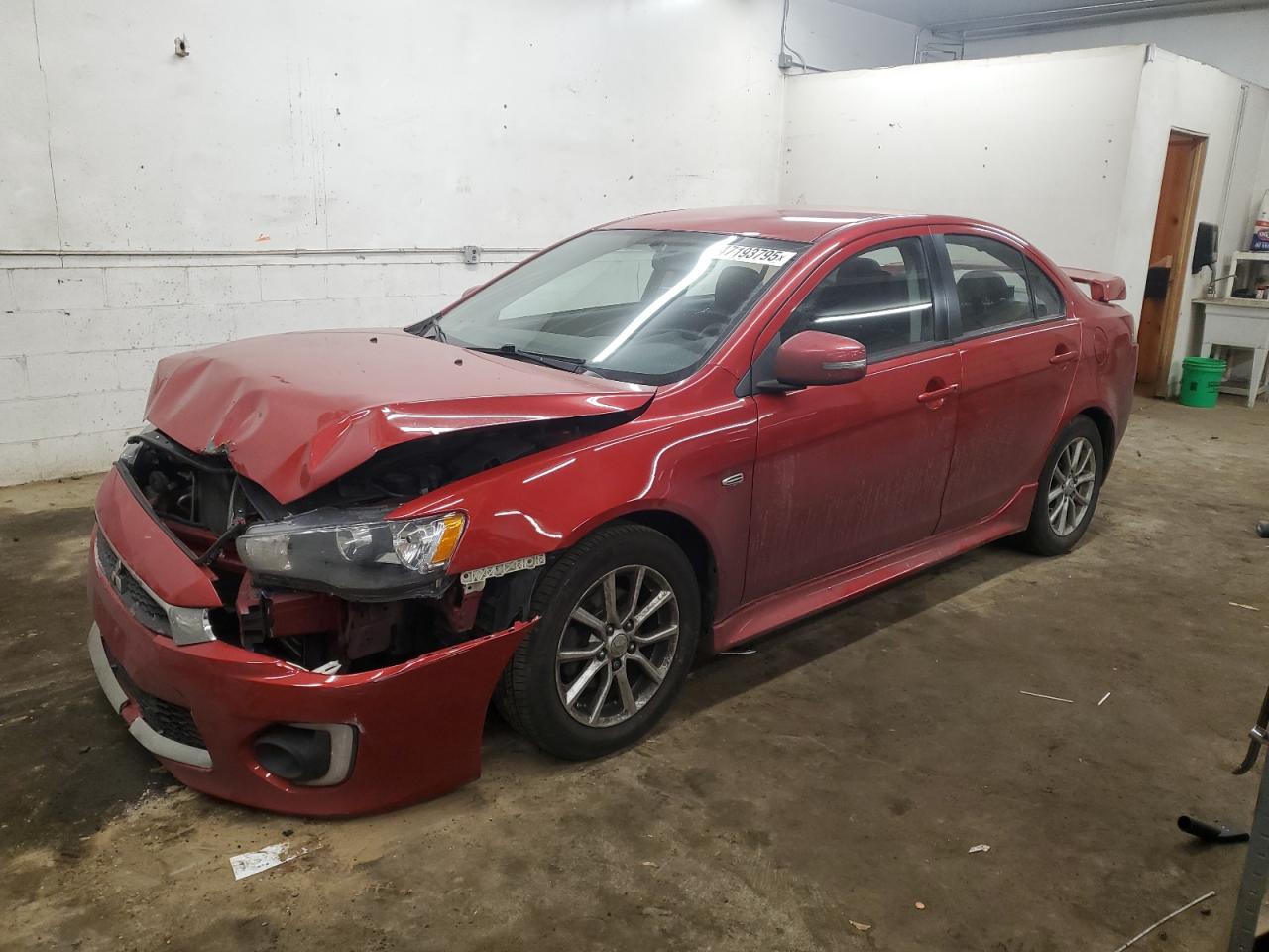 MITSUBISHI LANCER ES 2016
