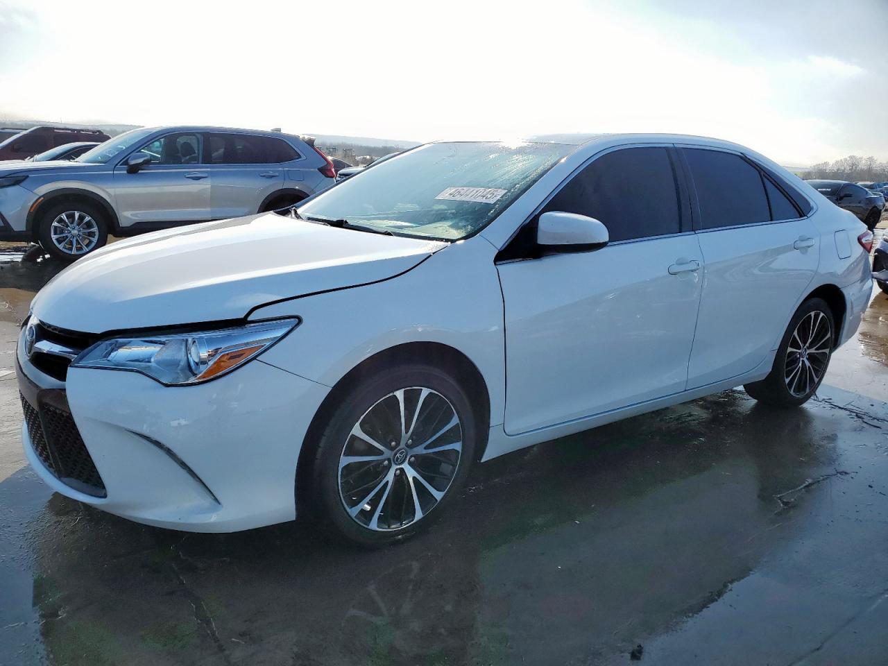 TOYOTA CAMRY LE 2015