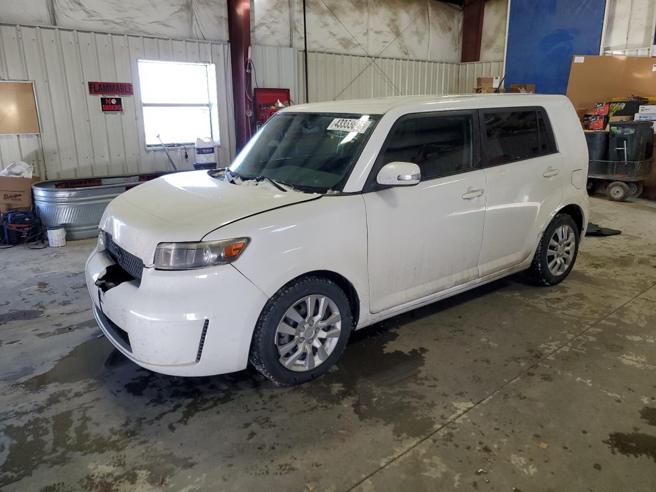 TOYOTA SCION XB 2009