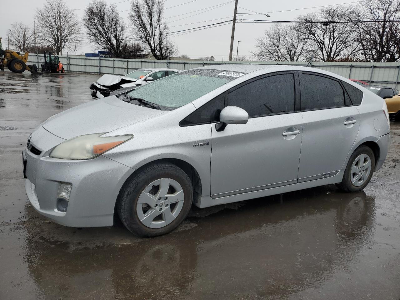 TOYOTA PRIUS 2011