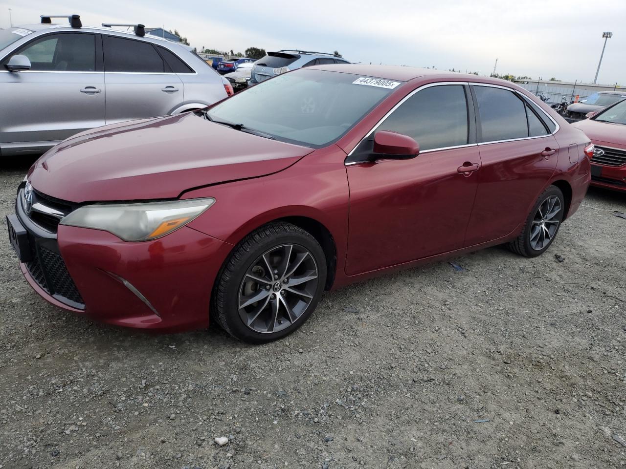 TOYOTA CAMRY LE 2015