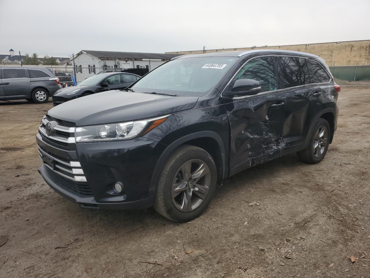 TOYOTA HIGHLANDER 2018