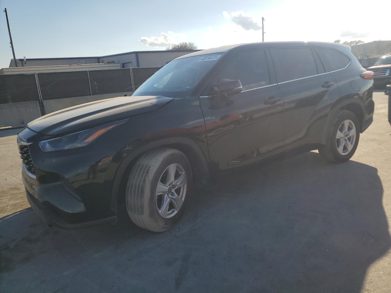 TOYOTA HIGHLANDER 2023