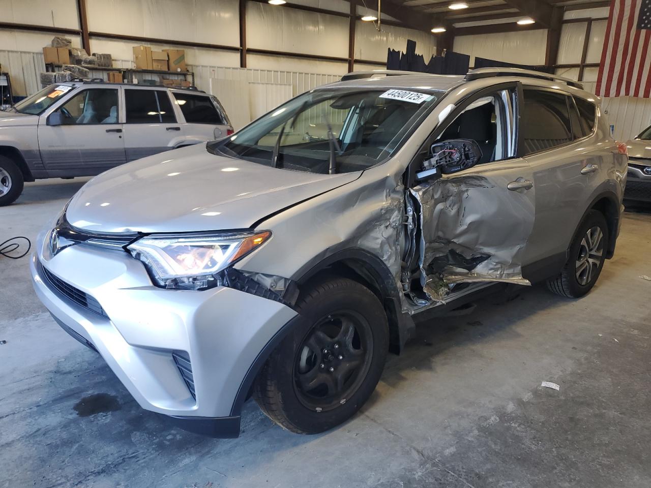 TOYOTA RAV4 LE 2018