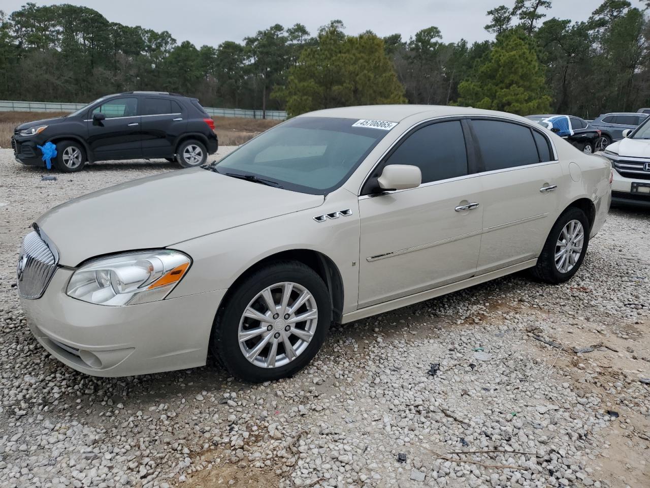 BUICK LUCERNE CX 2010