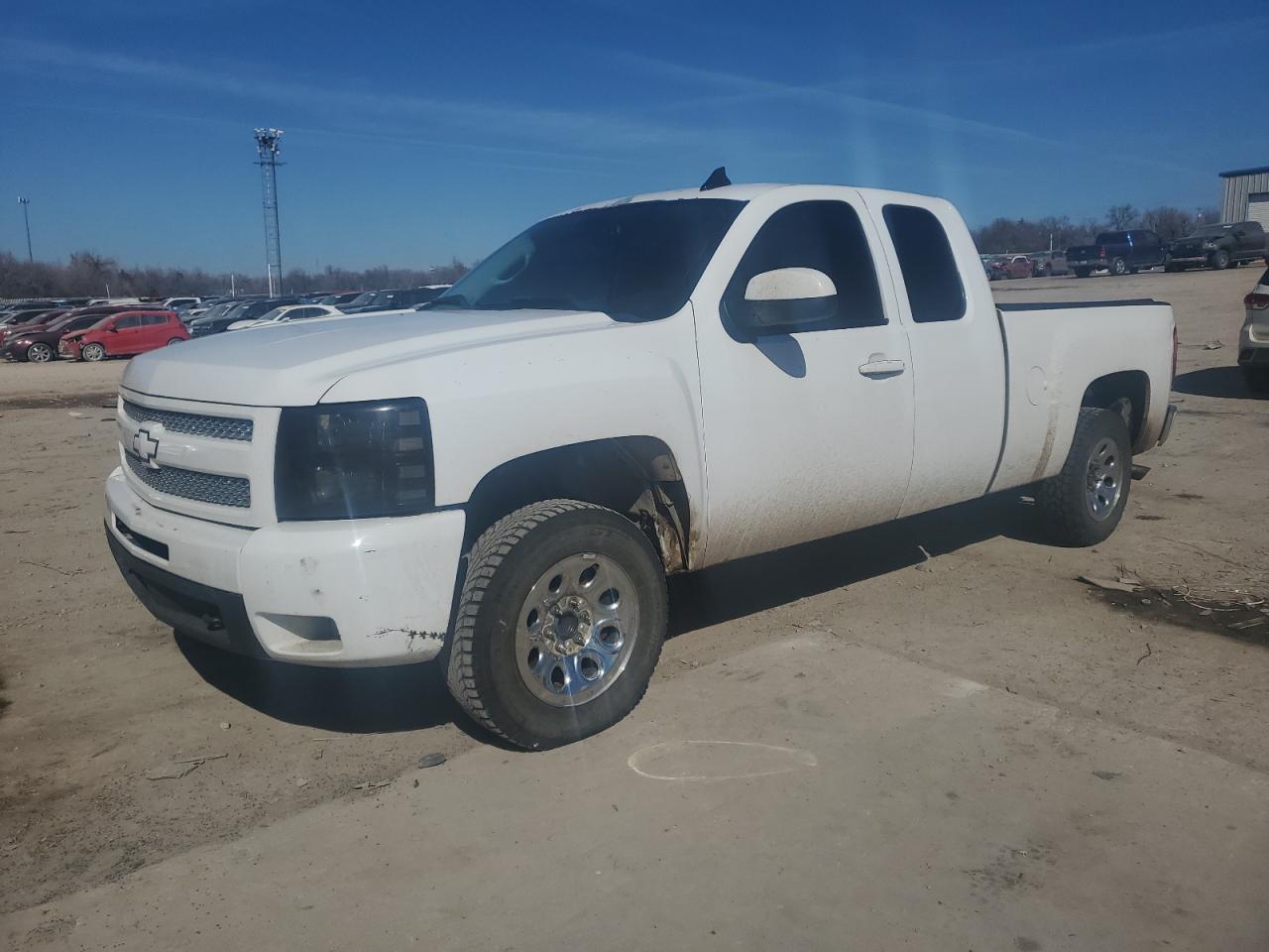 CHEVROLET SILVERADO 2011