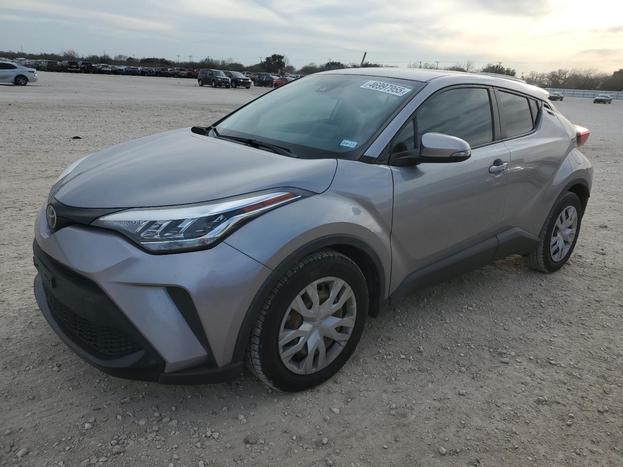 TOYOTA C-HR XLE 2020