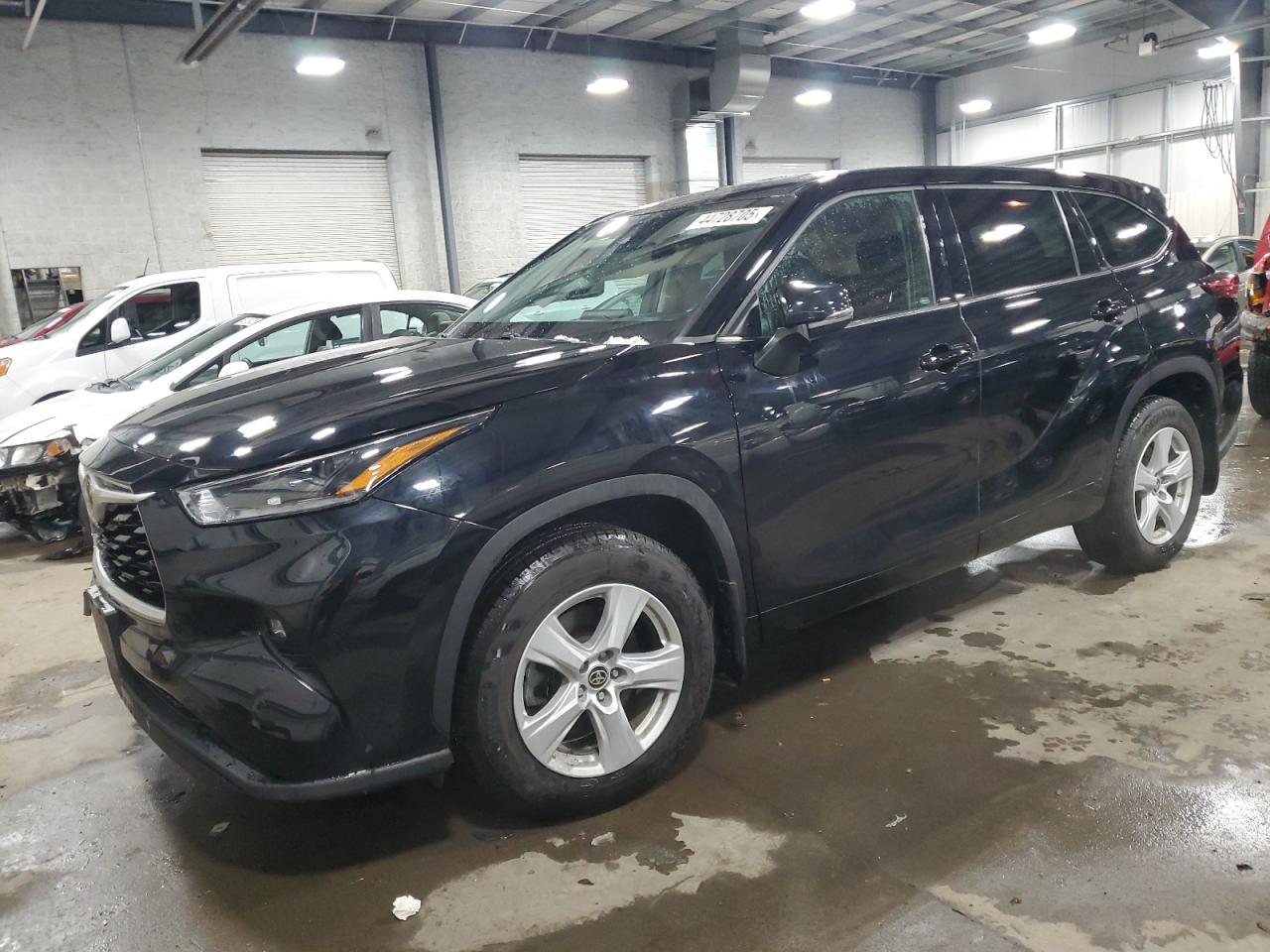 TOYOTA HIGHLANDER 2021