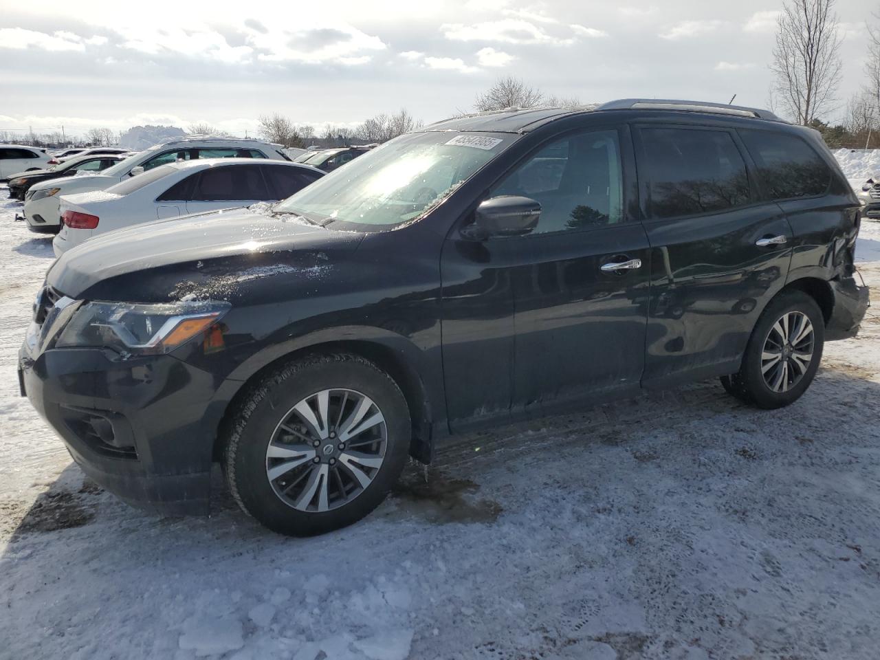 NISSAN PATHFINDER 2017