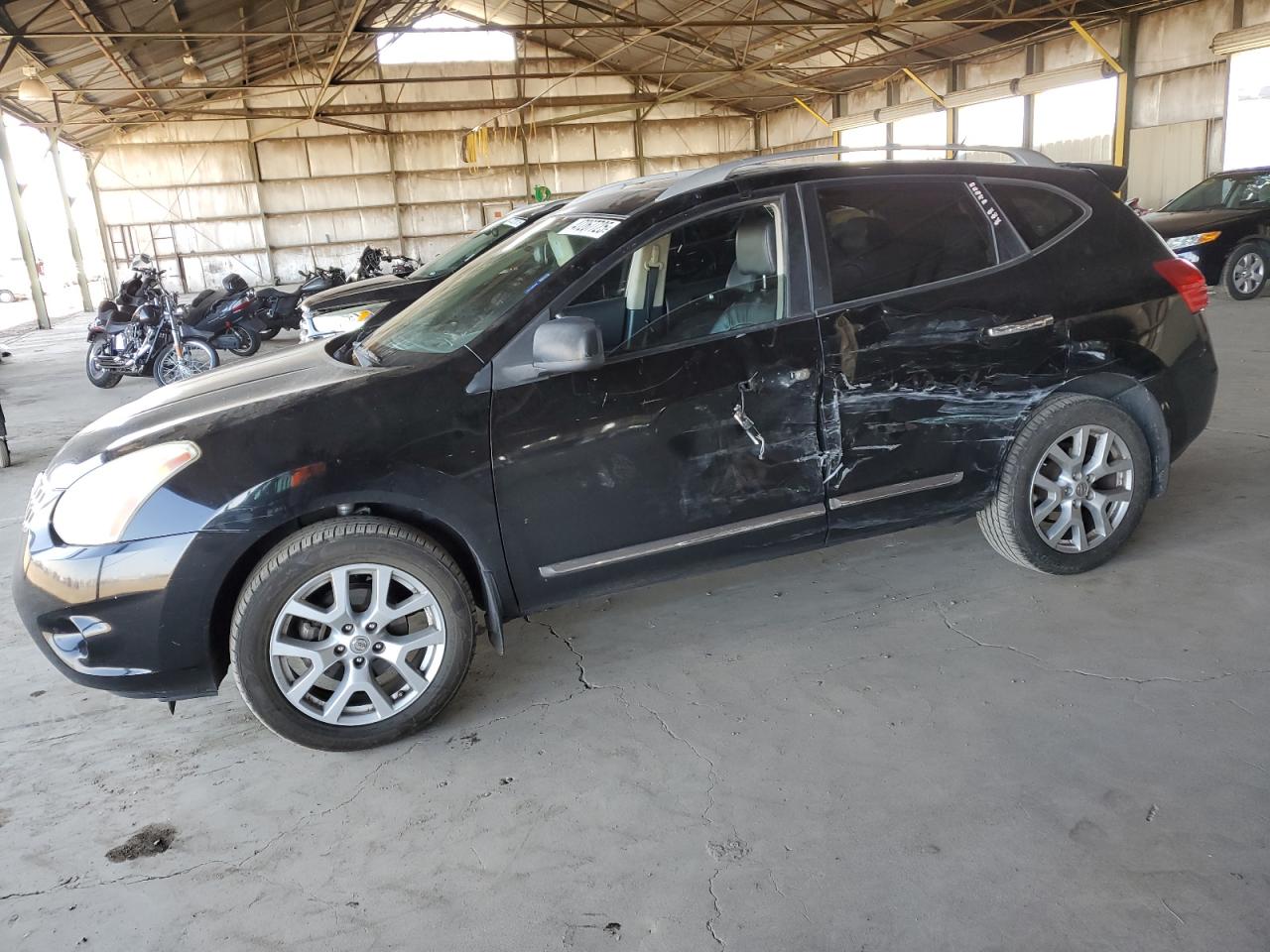 NISSAN ROGUE S 2011