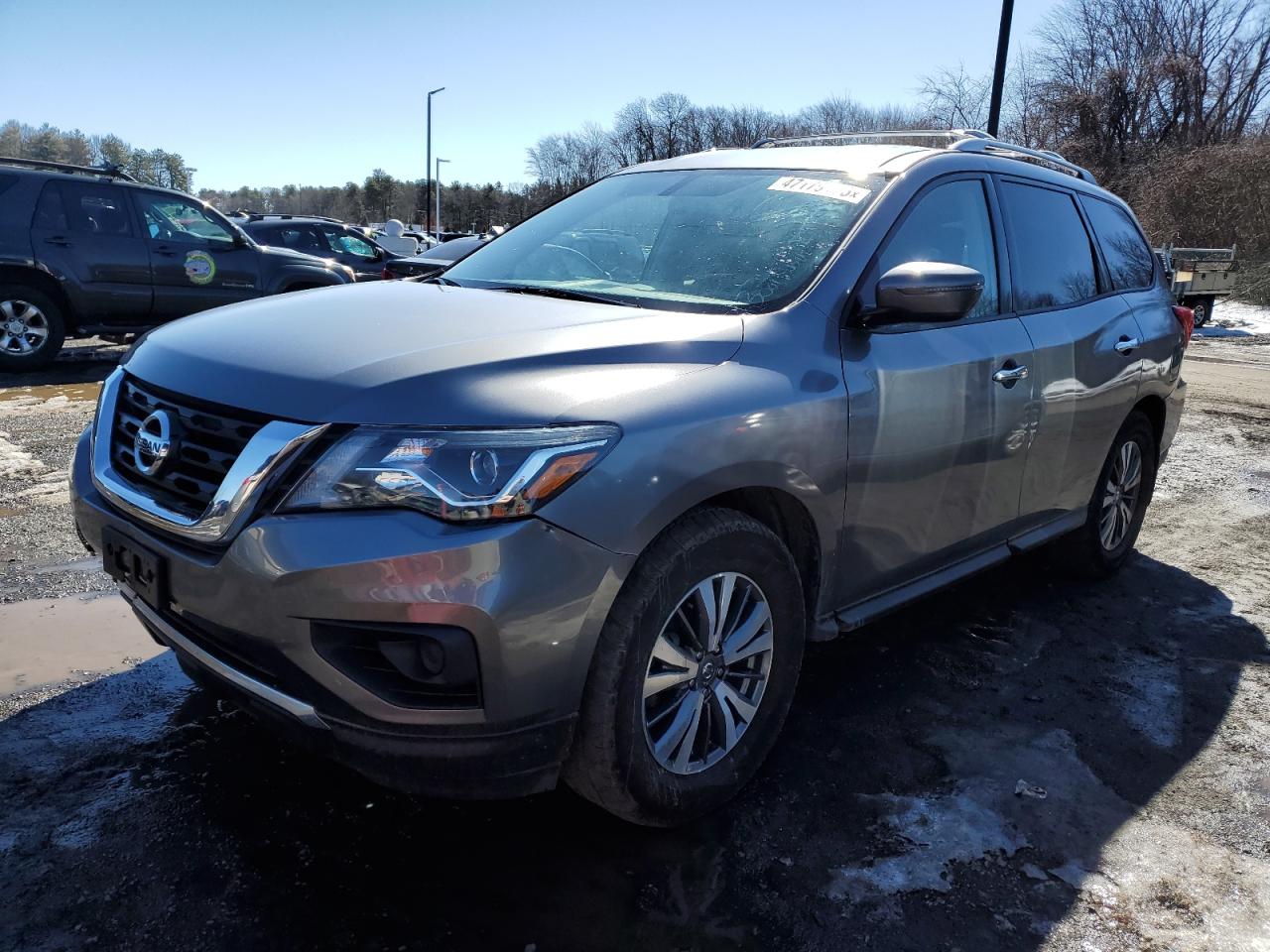 NISSAN PATHFINDER 2019