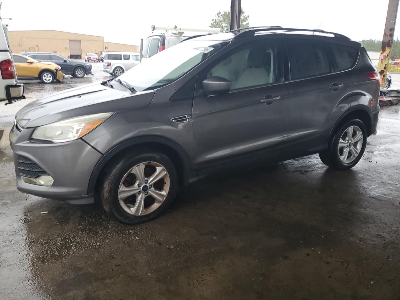 FORD ESCAPE SE 2013