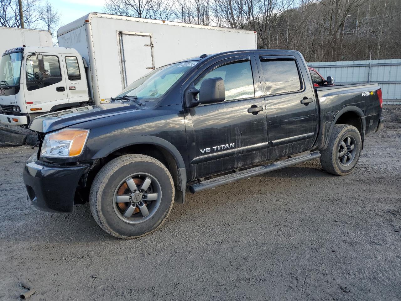 NISSAN TITAN S 2013