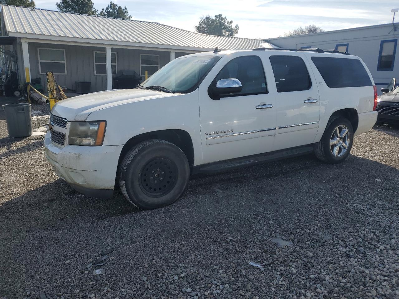 CHEVROLET SUBURBAN K 2011