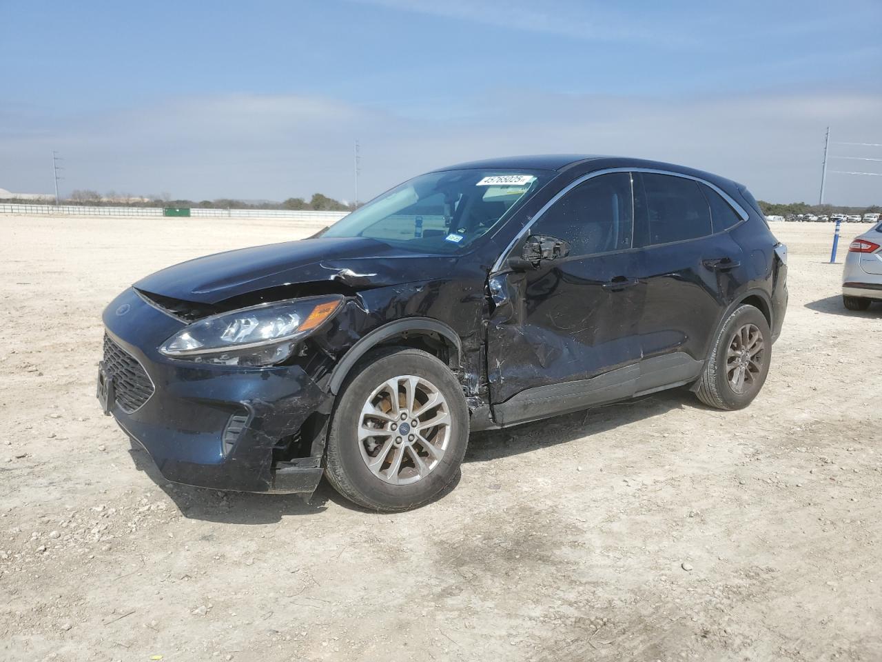 FORD ESCAPE SE 2021