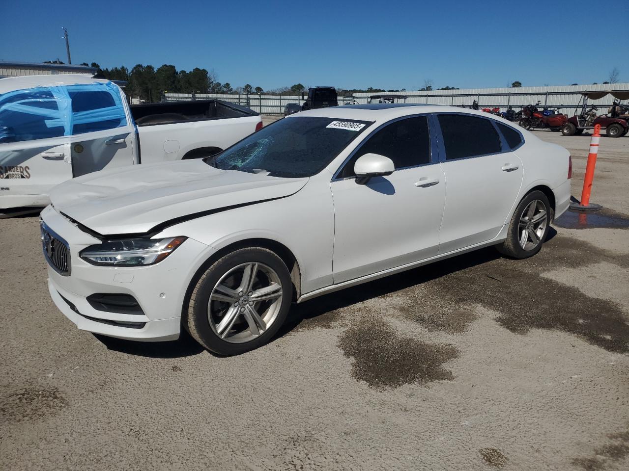 VOLVO S90 T5 MOM 2018