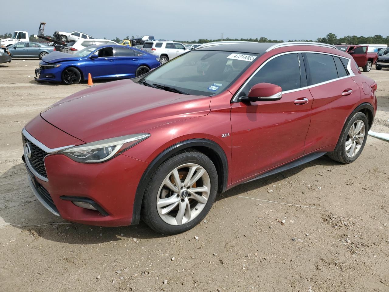 INFINITI QX30 BASE 2017