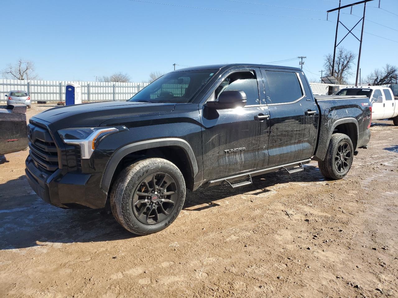 TOYOTA TUNDRA CRE 2023