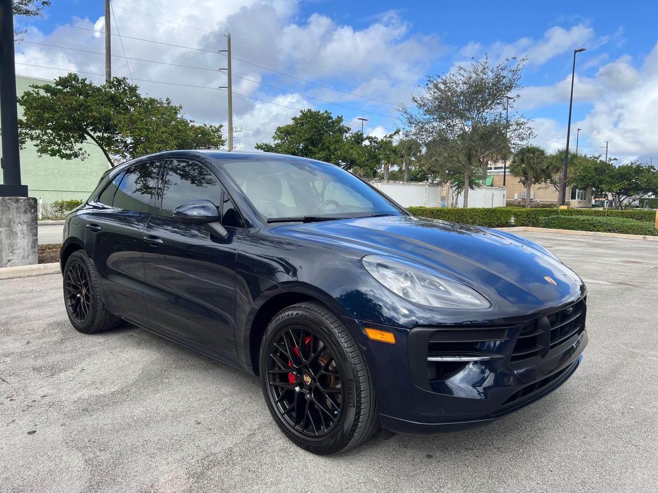 PORSCHE MACAN GTS 2021