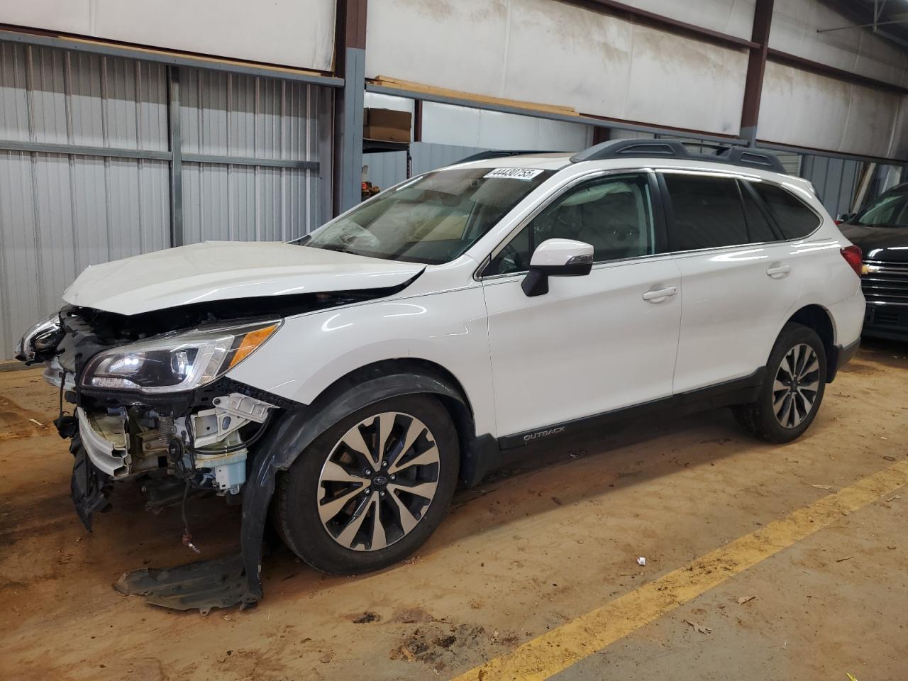SUBARU OUTBACK 2. 2016