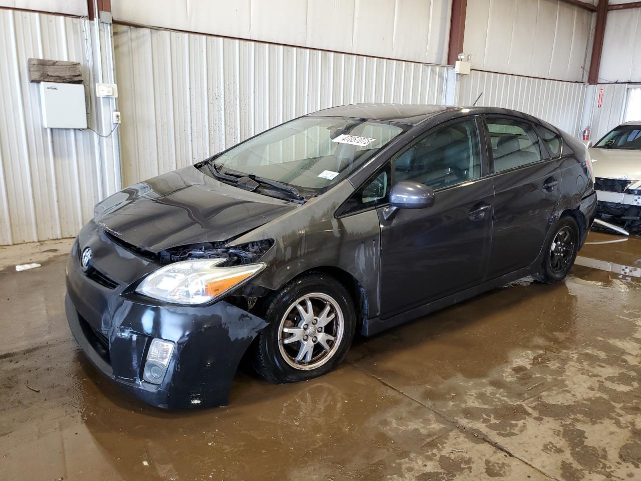 TOYOTA PRIUS 2010